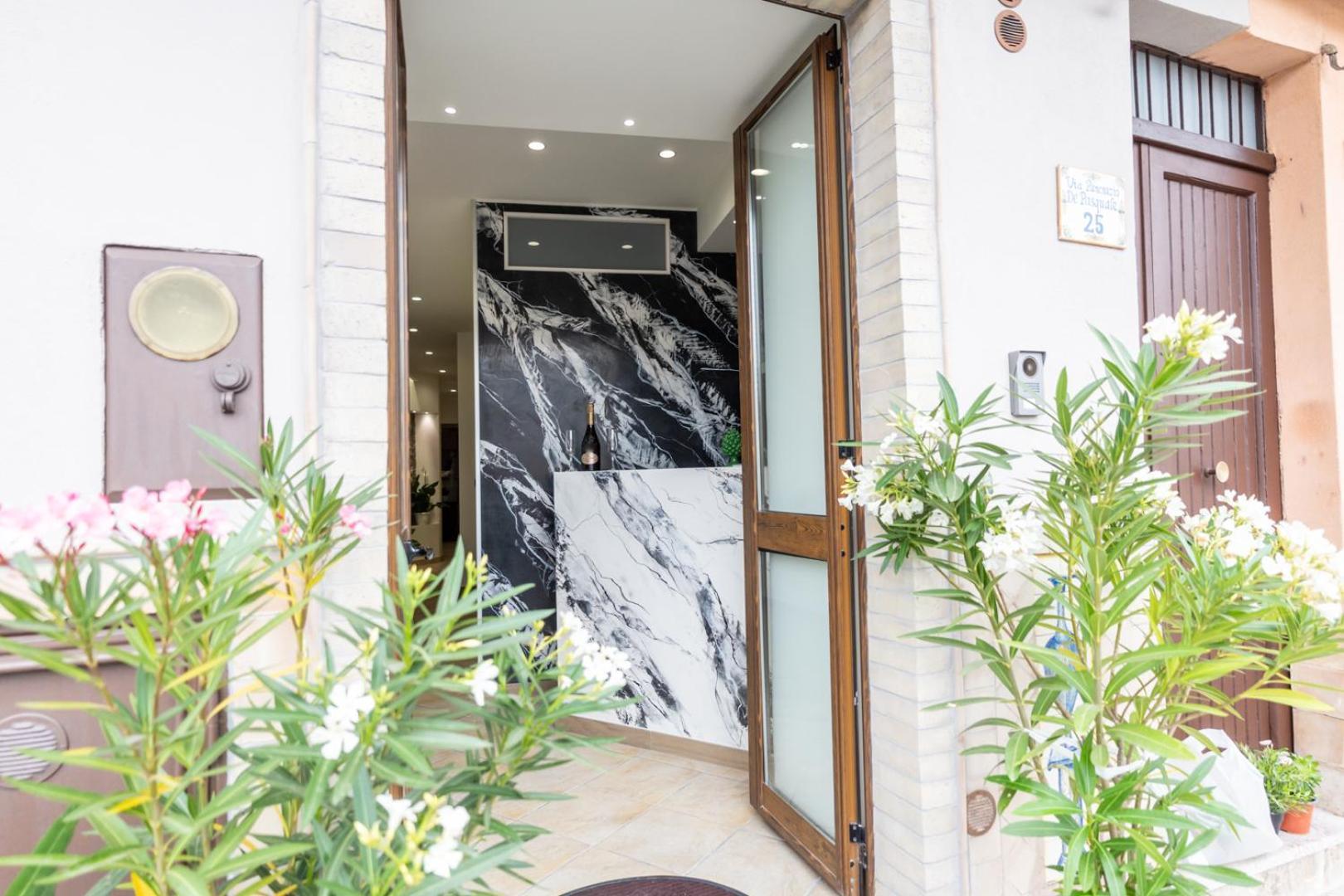 San Giusto Rooms Giardini Naxos Εξωτερικό φωτογραφία