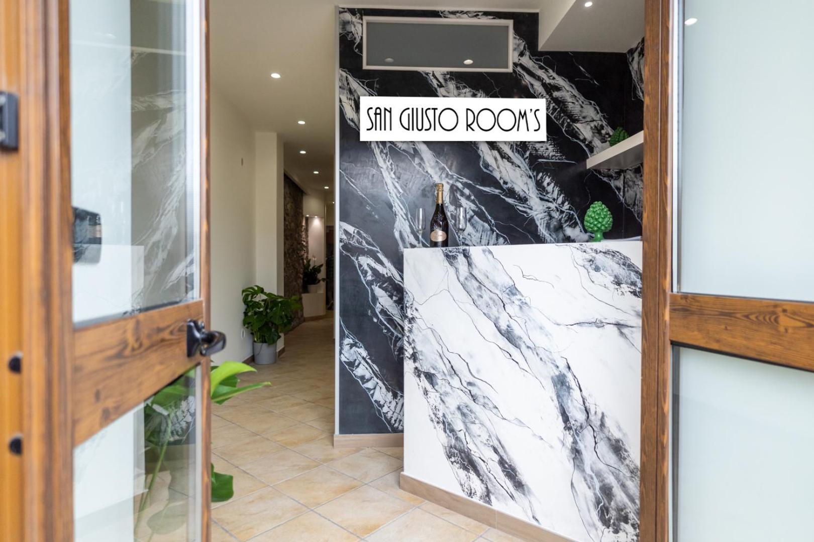 San Giusto Rooms Giardini Naxos Εξωτερικό φωτογραφία